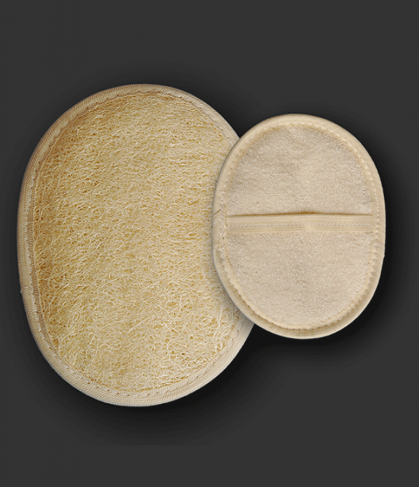 F108: Small oval with ribbon